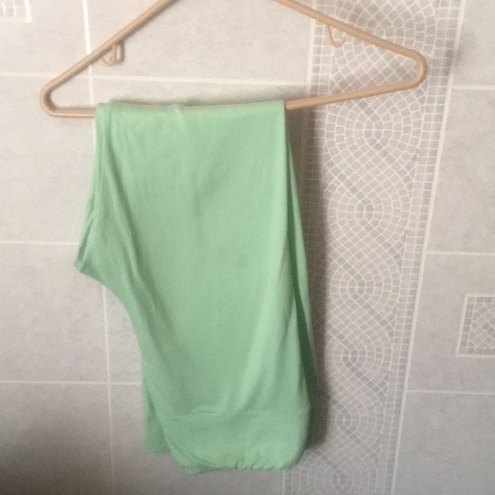 LulaRoe Tall & Curvy Leggings